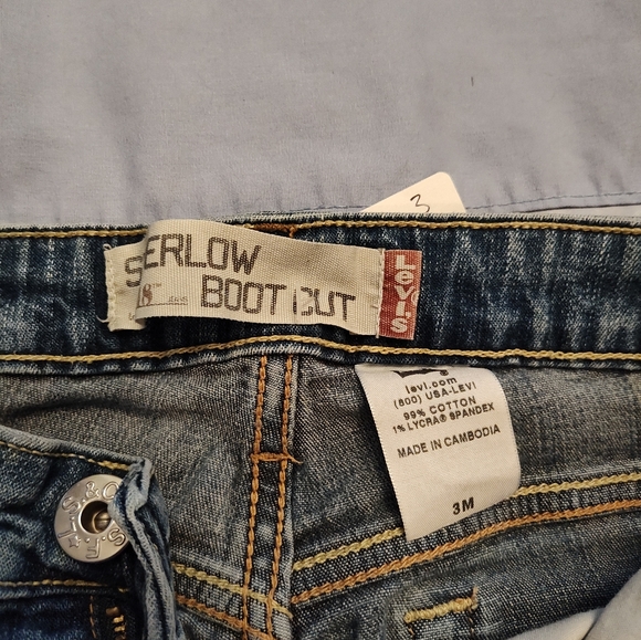 Levi's jeans - Picture 2 of 4